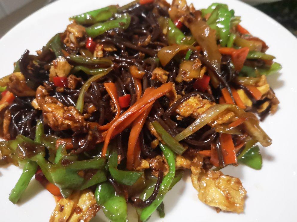 一口入魂的江西宜春炒米粉，让你欲罢不能