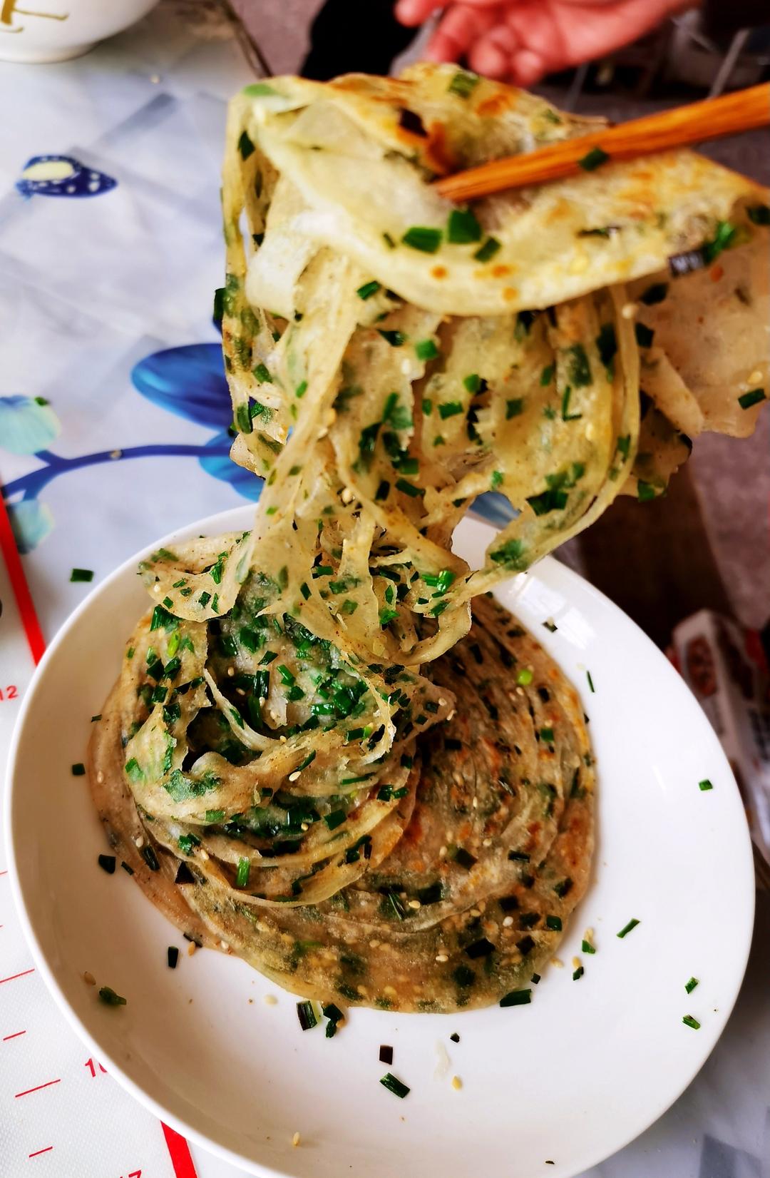 葱香盘丝饼 金丝饼 外酥里软葱香味十足 附细节视频详解