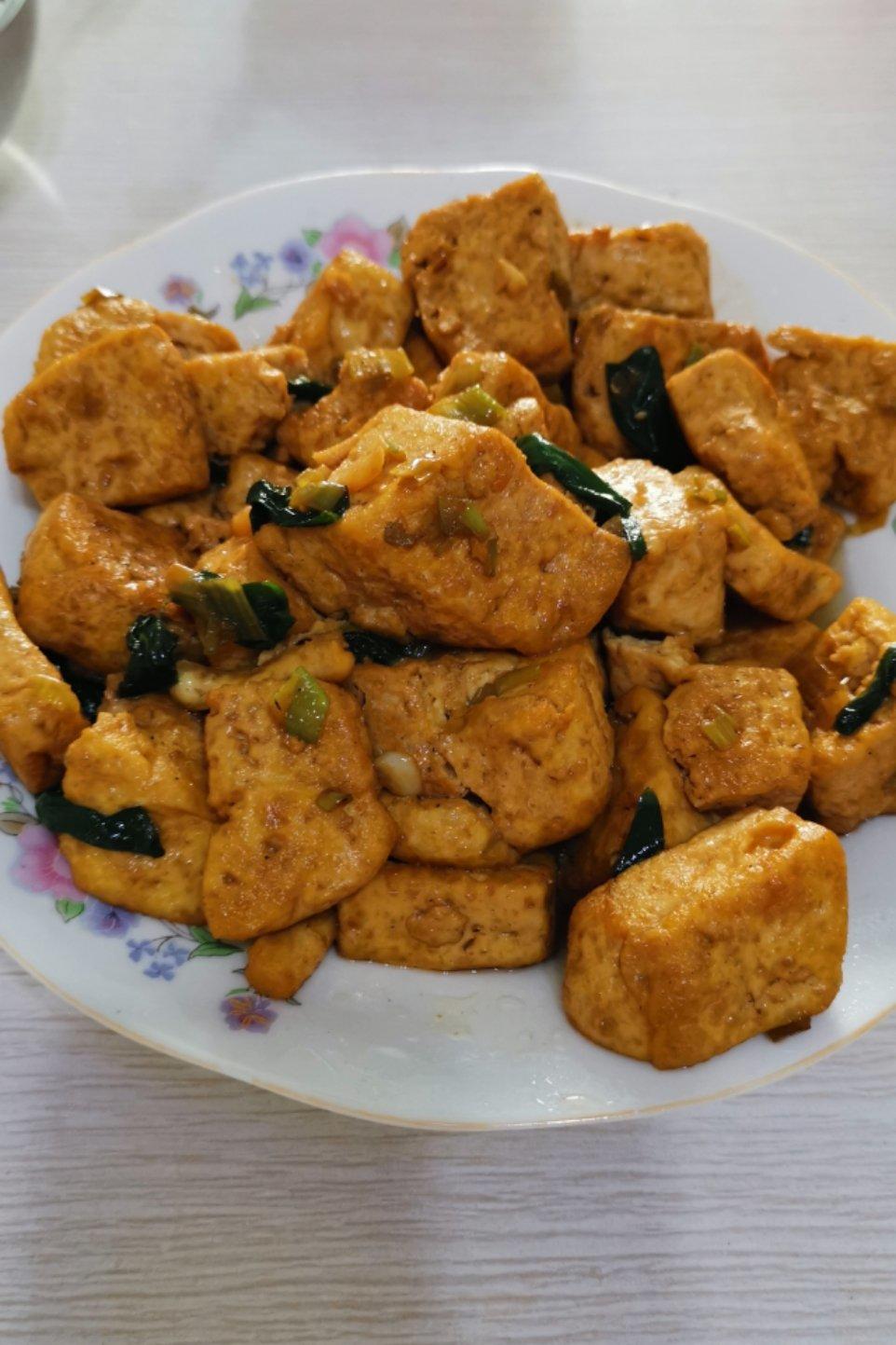 超级下饭的香煎豆腐块