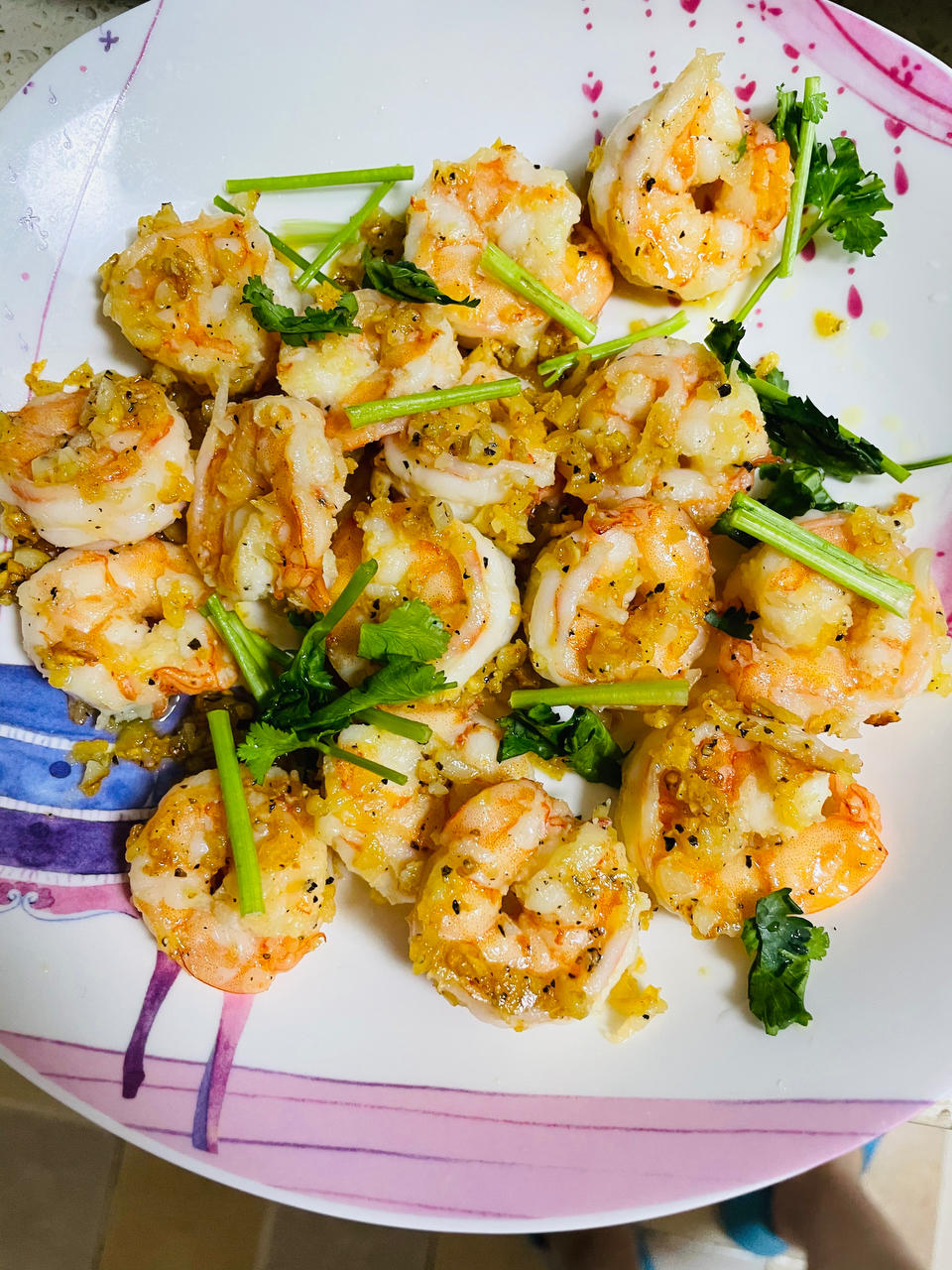 黄油蒜香大虾