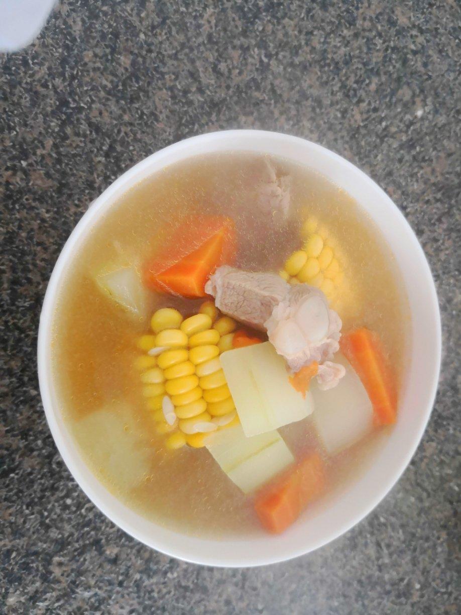 玉米排骨汤