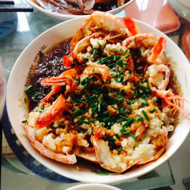 蒜蓉粉丝蒸大虾