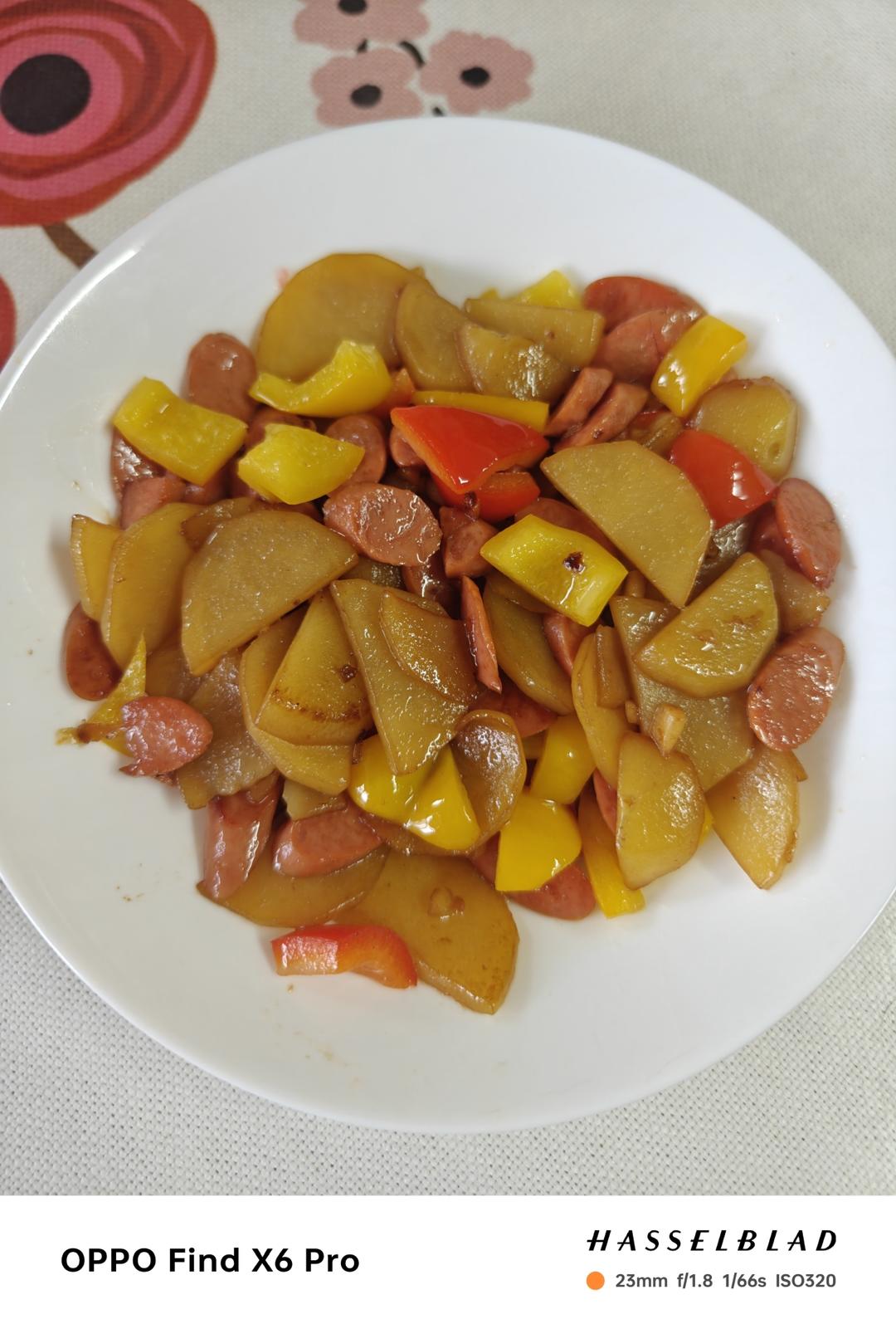 土豆片炒火腿肠