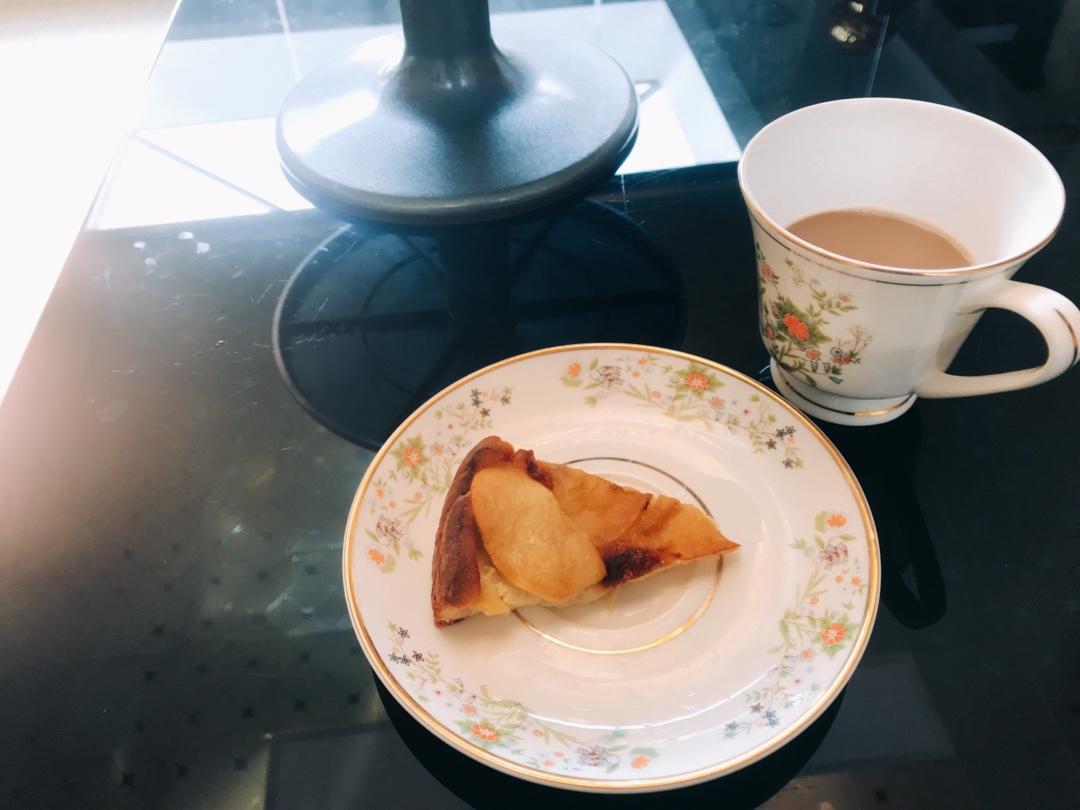 苹果隐形蛋糕 零失败的美味神奇蛋糕
★快手美味甜品★