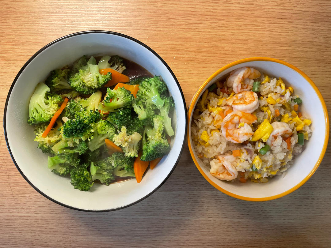 虾仁蛋炒饭