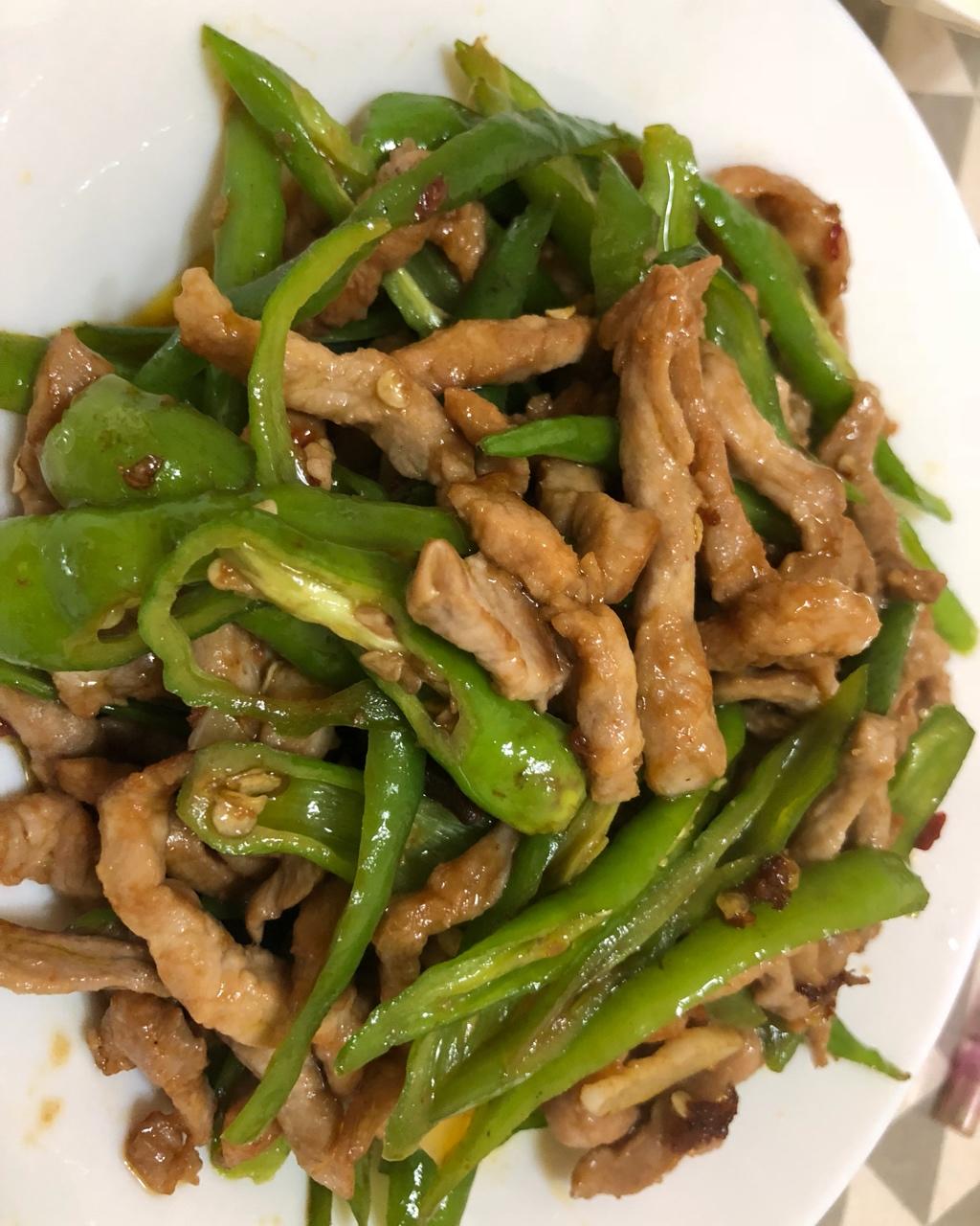 aileen做的青椒炒肉丝