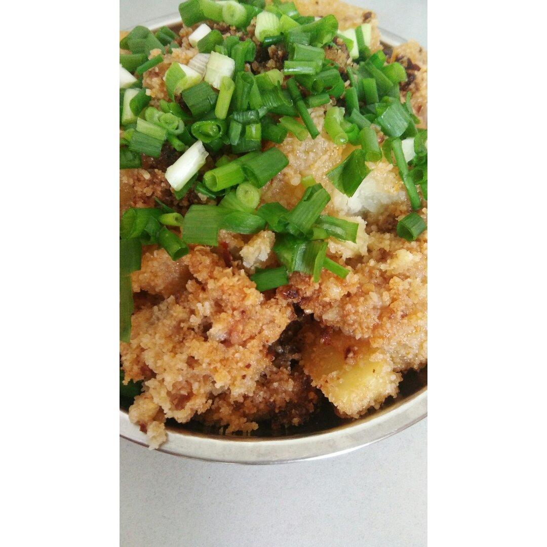 川味粉蒸排骨