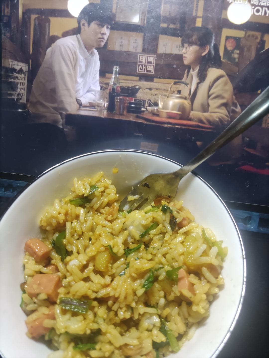 胜过炒饭的隔夜饭新吃法！