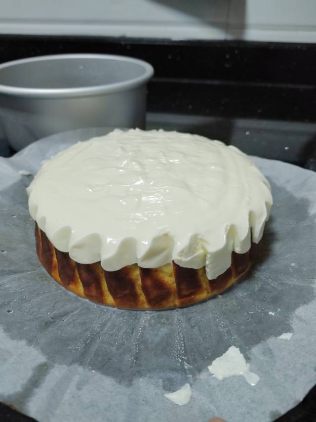 巴斯克青柠慕斯蛋糕