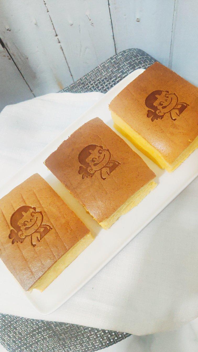 堪比柯基屁股
爆浆芝士🧀古早蛋糕