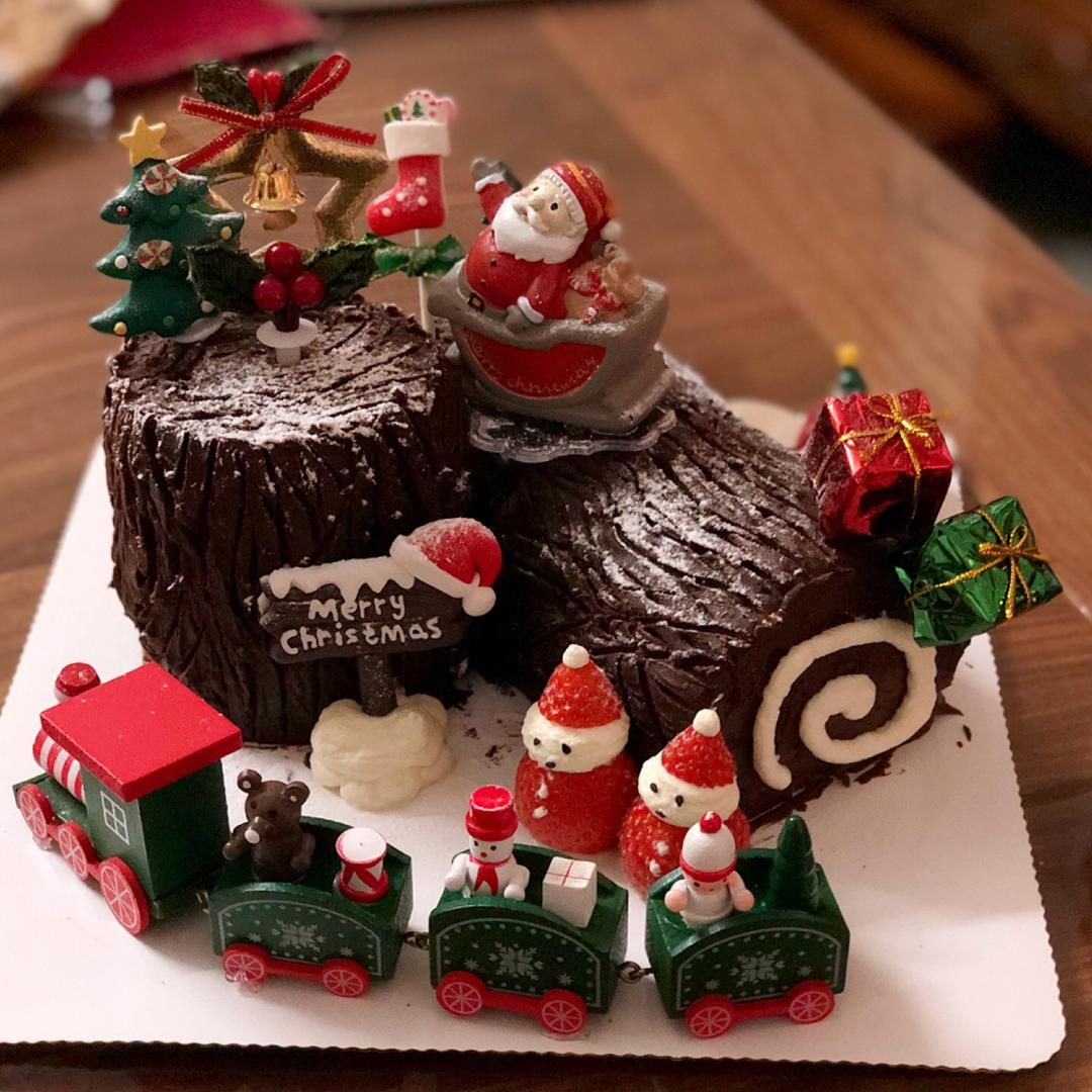 圣诞树桩蛋糕
