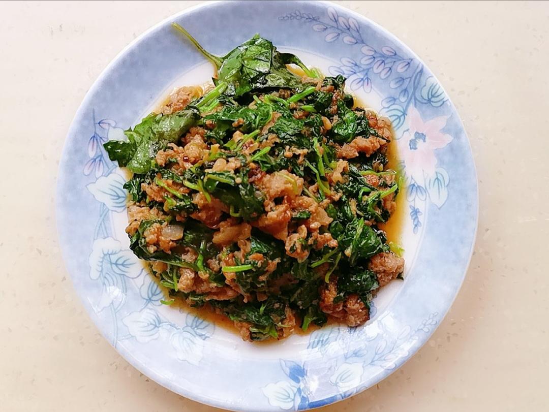 石头1223做的罗勒叶炒肉末