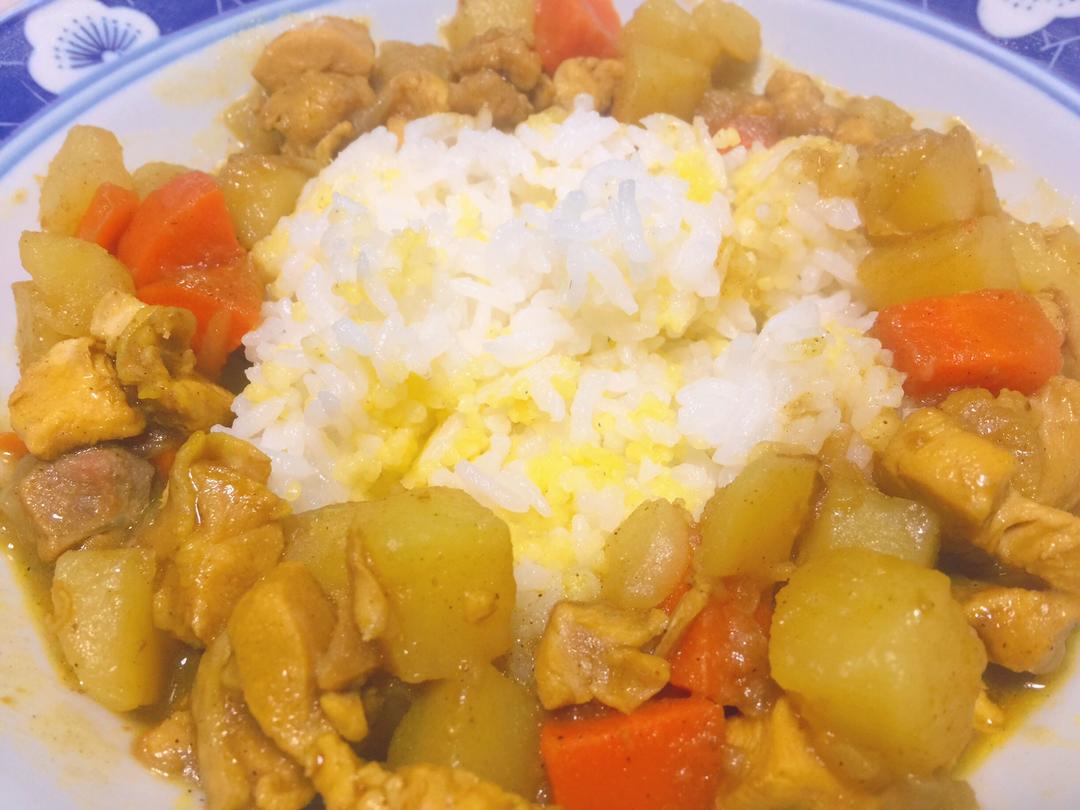 小朋友的咖喱鸡饭