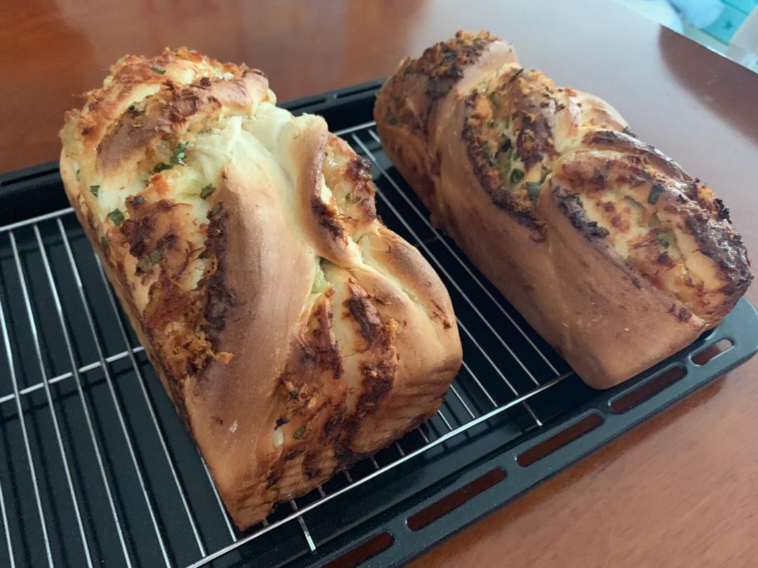 香葱肉松手撕吐司