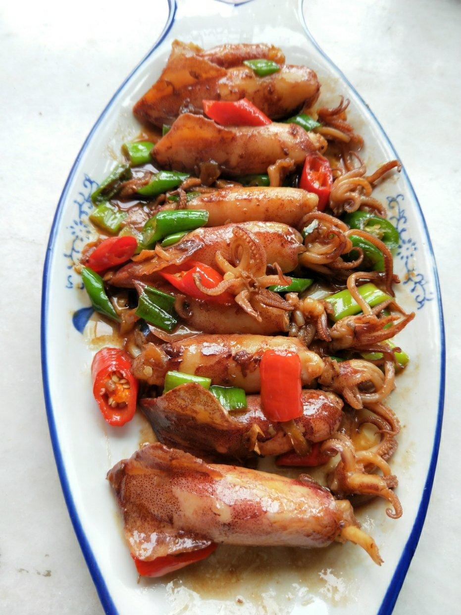 蒜烧籽乌（笔管鱼）