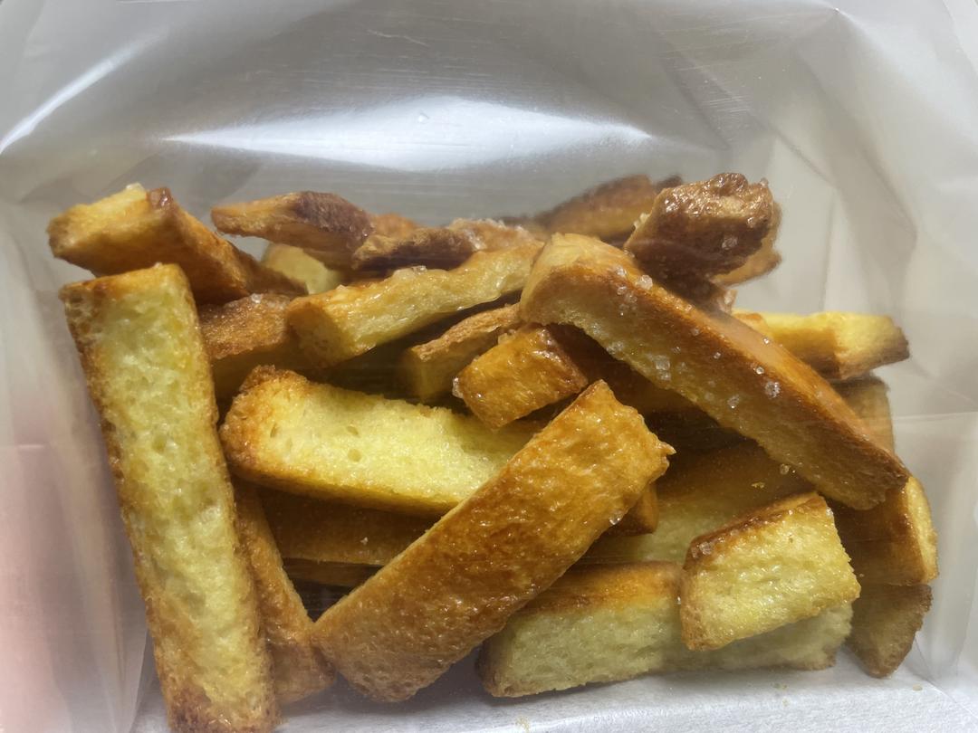 比吐司还好吃的烤吐司边