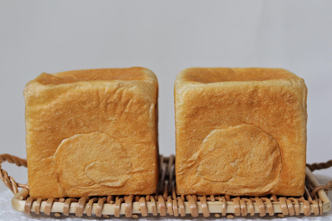 回味醇厚浓郁的奶香吐司