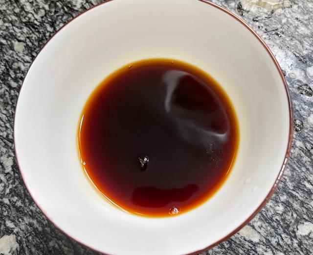 自制蒸鱼豉油，买来的酱油太咸我今天来教大家做一个简易版的的做法