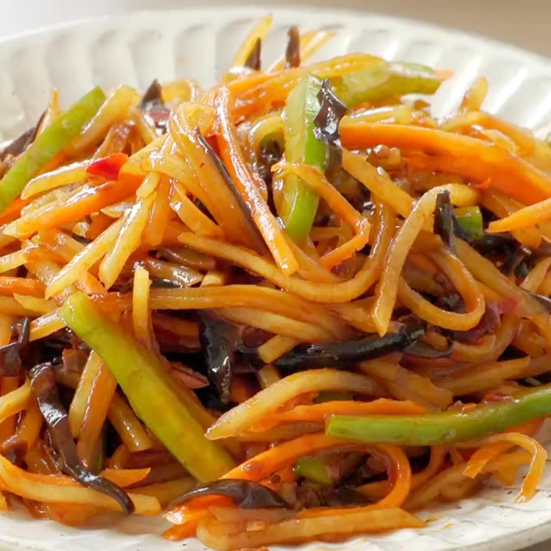 鱼香土豆丝的做法