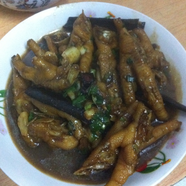 红烧鸡爪
