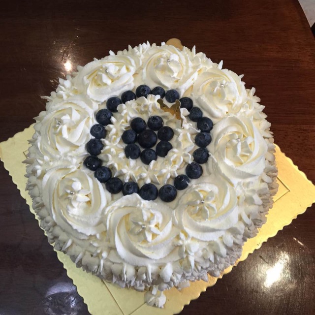 极简的浪漫——Rose Swirl Cake（玫瑰蛋糕）