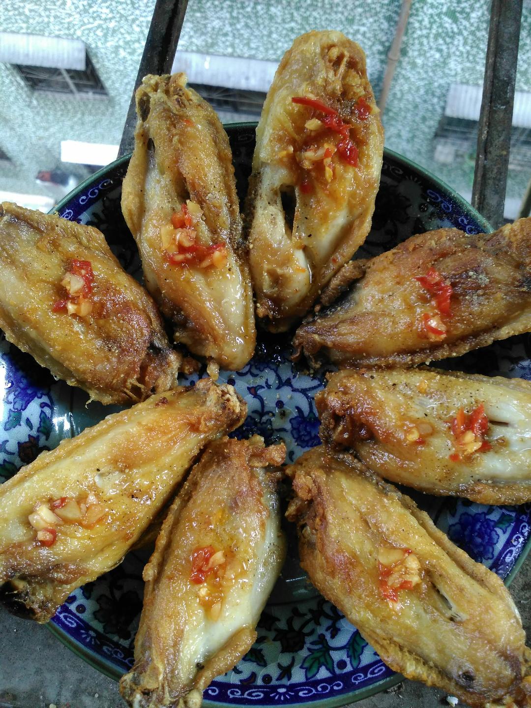 盐煎鸡翅