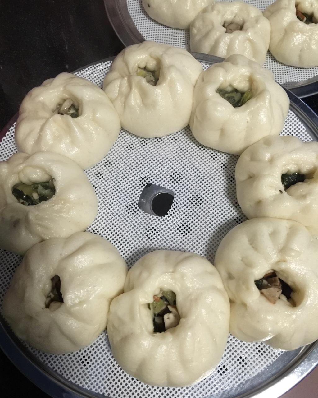 节省一半时间的大包子（另付翠绿菜包子，肉包子，腹黑包子食谱）