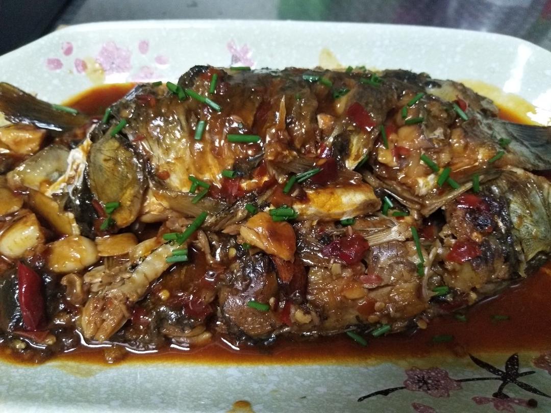 红烧鲫鱼