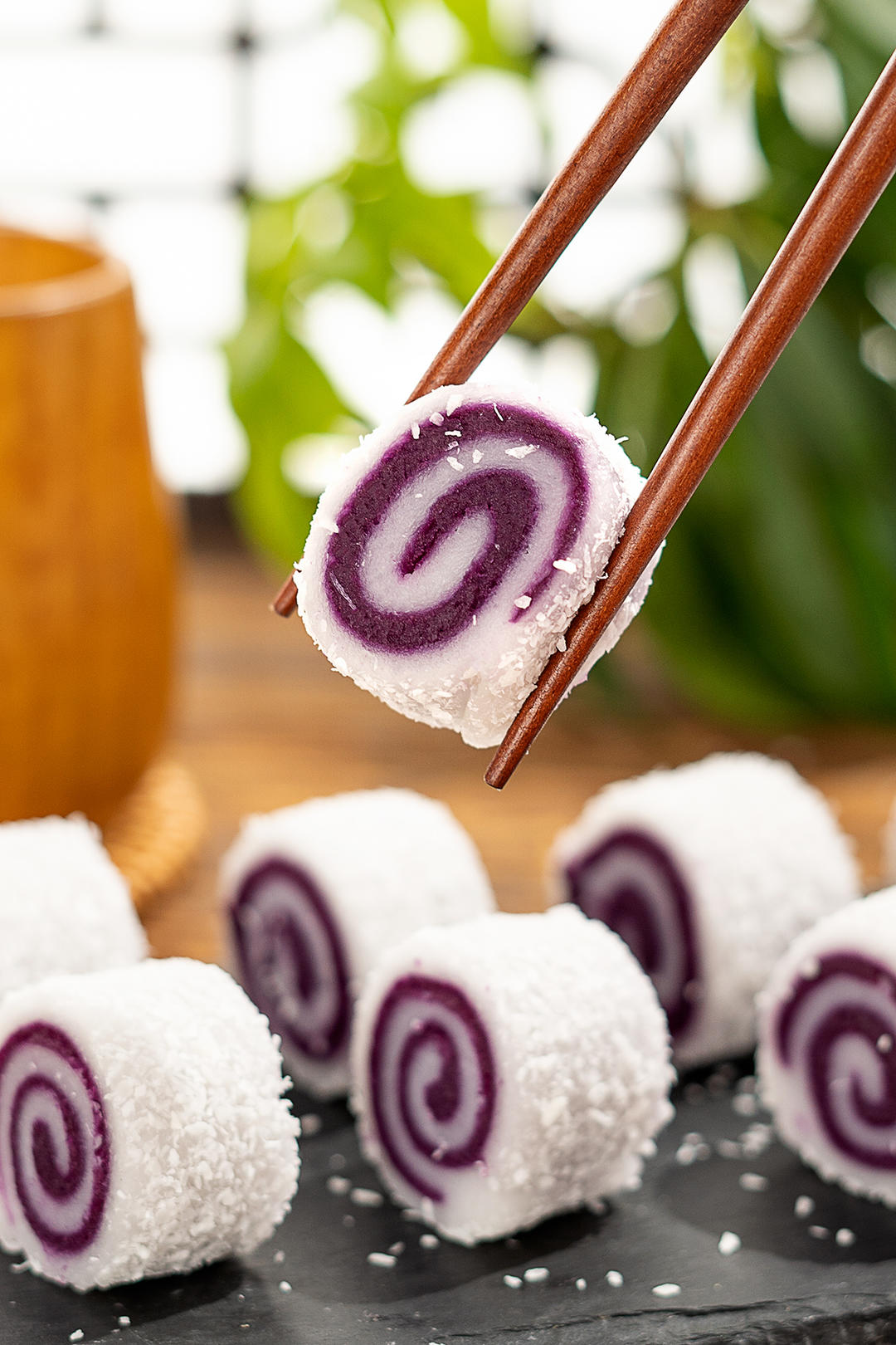 一蒸一卷就搞定！香甜软糯，两盘都不够~的做法