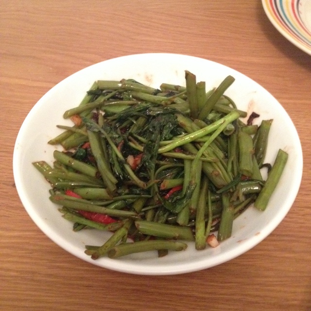 椒丝腐乳炒通菜
