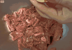 🔥下饭快手菜—秋葵小炒牛肉的做法 步骤3