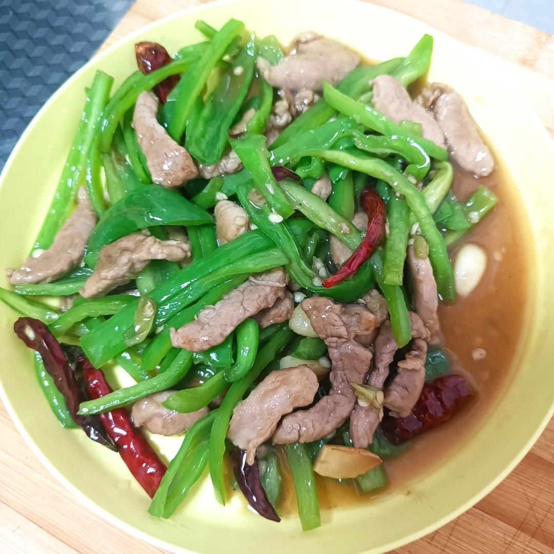 ‼️好吃到舔盘的青椒肉丝盖浇饭