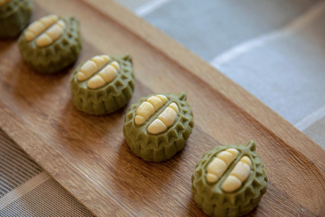 《Tinrry+》斑斓流心冰皮月饼（椰子和榴莲口味）