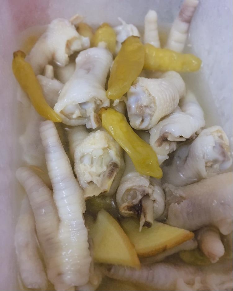 柠檬泡椒凤爪