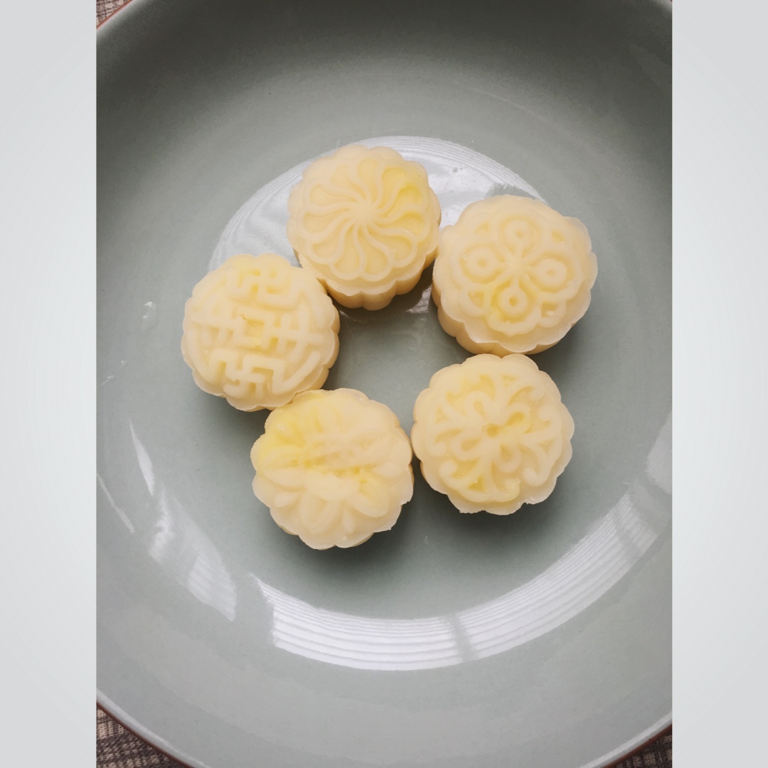 《Tinrry下午茶》冰皮月饼（奶黄馅）