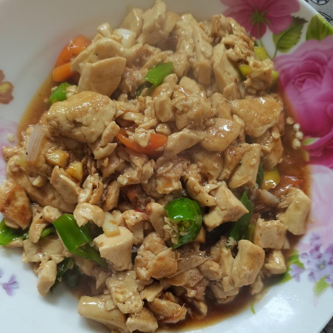 青椒炒豆腐
