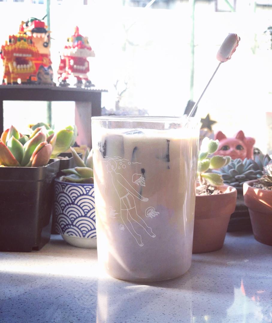 烧仙草蜜红豆奶茶