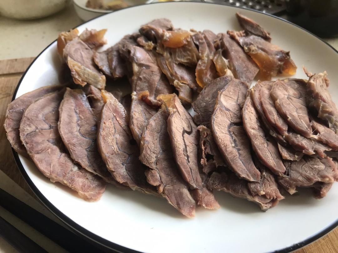 老妈秘制卤牛肉（附老卤养护大法）