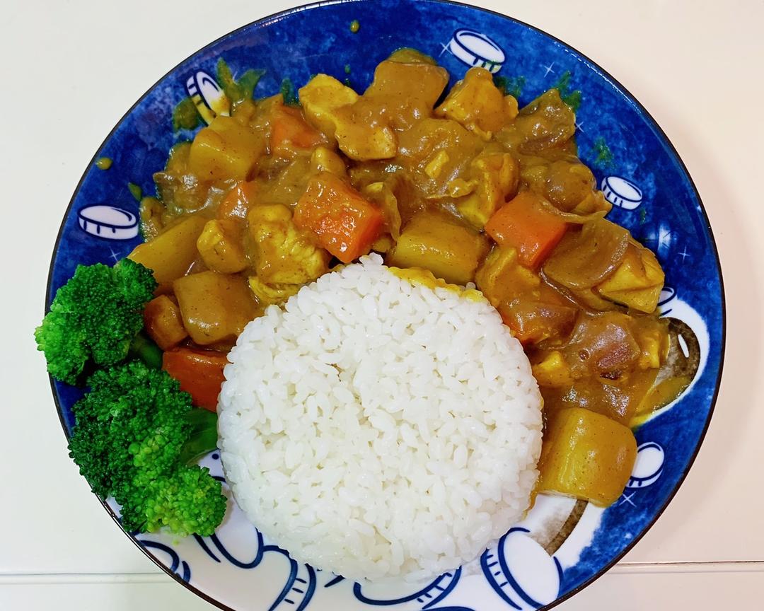 咖喱鸡肉饭的做法