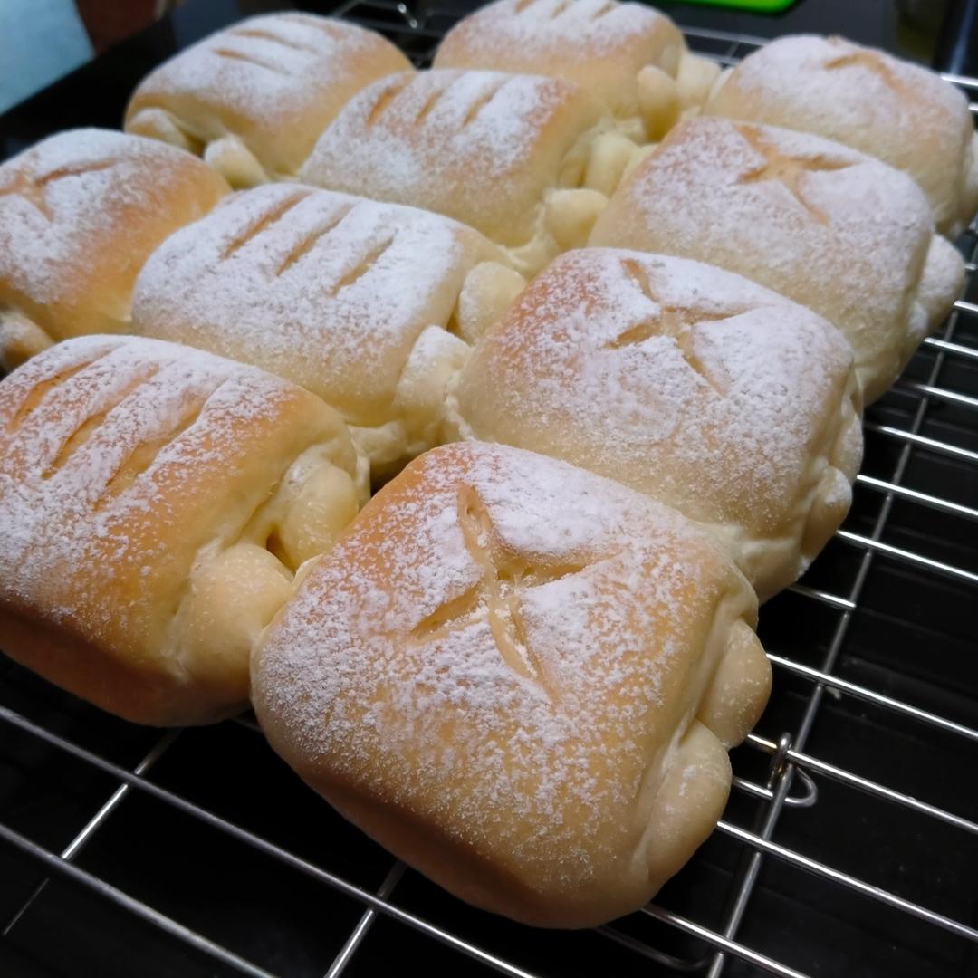 软到不知所措的牛奶卷