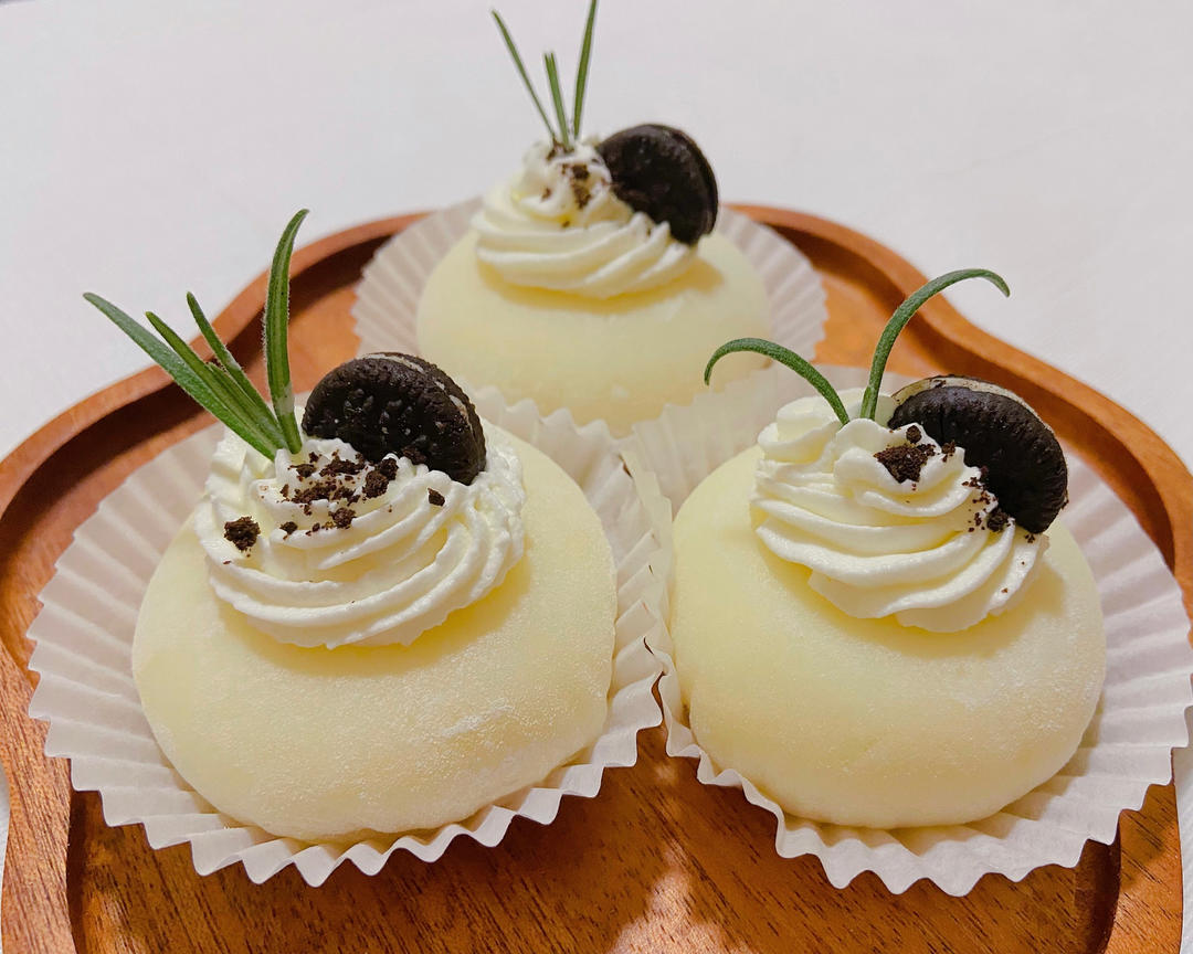 腹黑白胖子——奥利奥雪媚娘