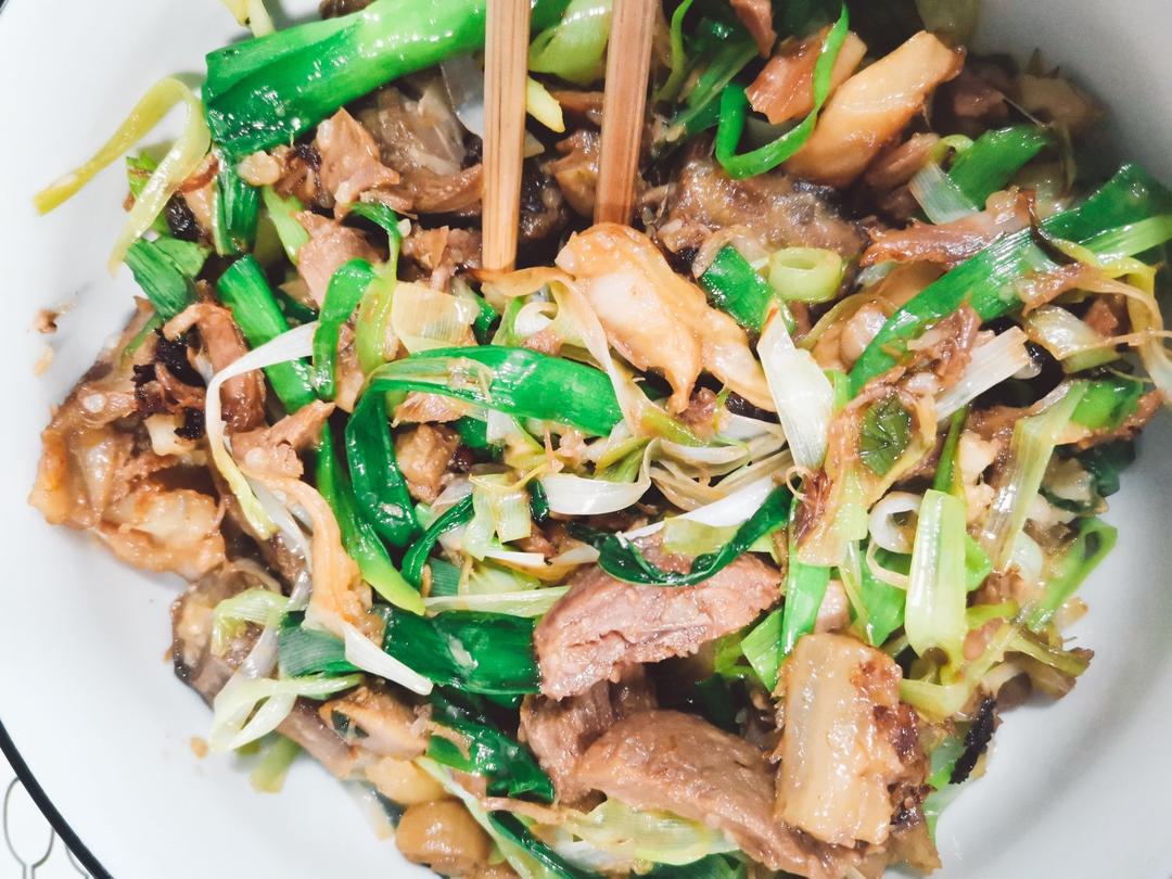 青蒜炒羊肉