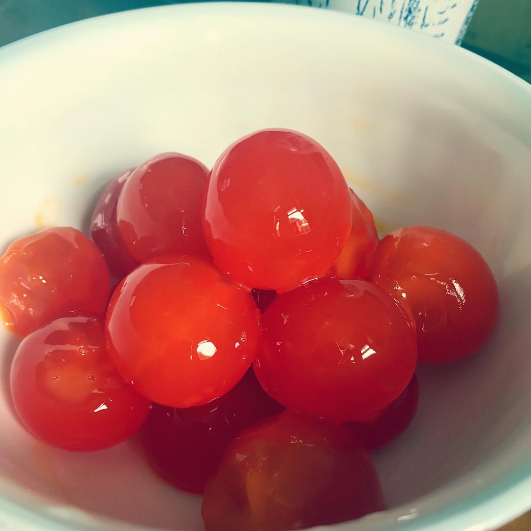 月饼蛋黄酥不用愁 自烤咸鸭蛋黄