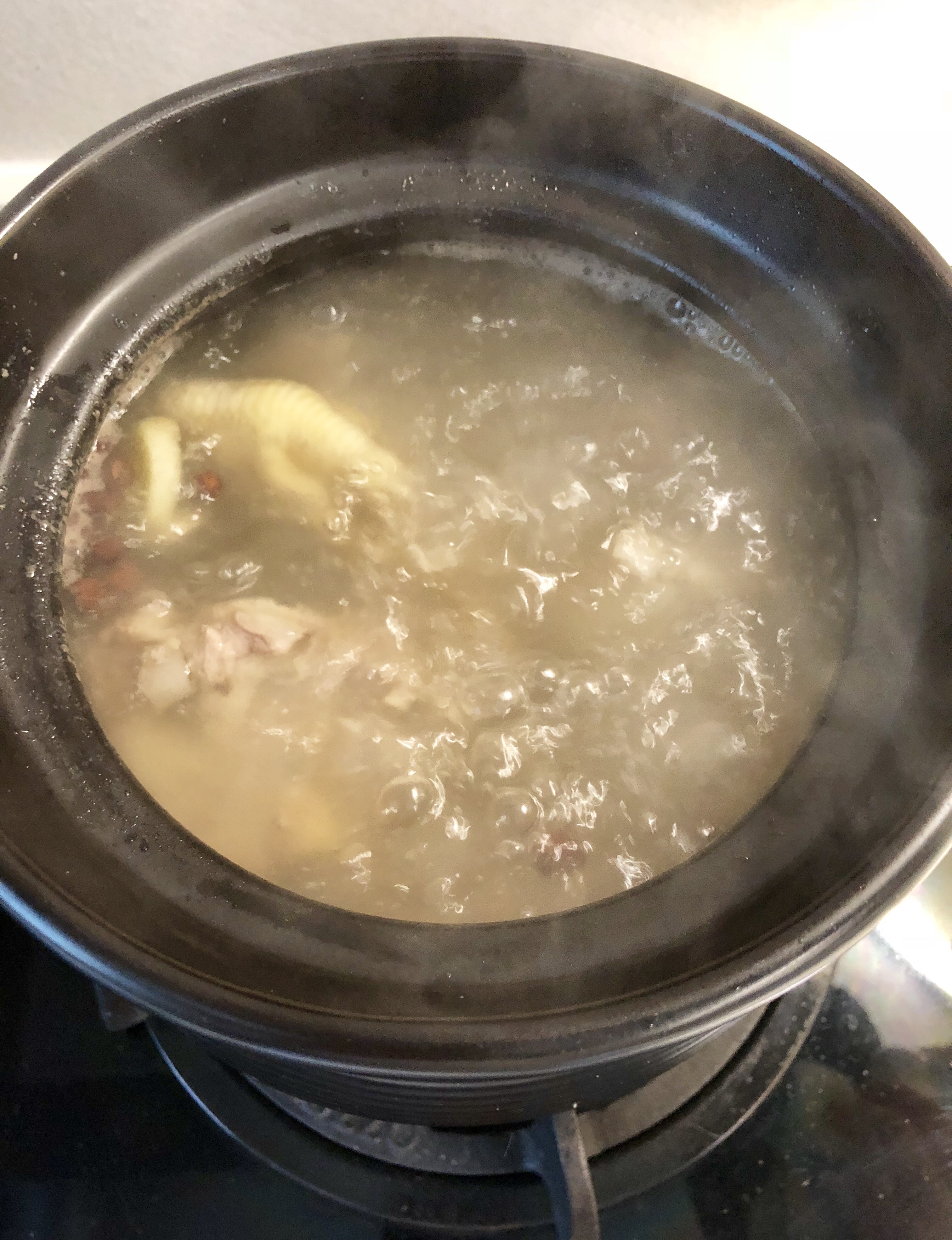 广式莲藕排骨汤的做法 步骤7