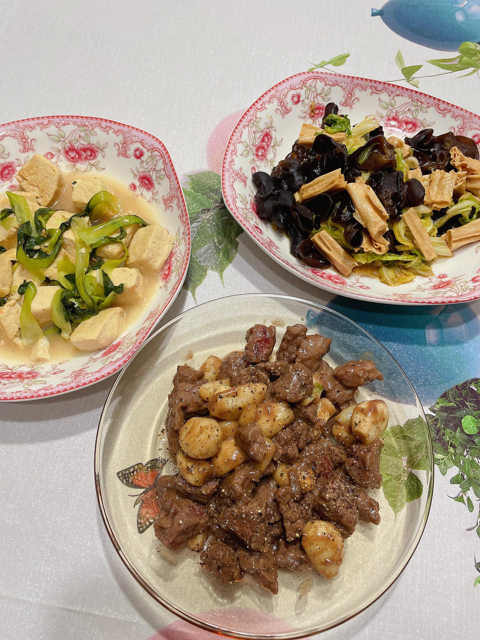 好吃到舔盘的蒜香黑椒牛肉粒