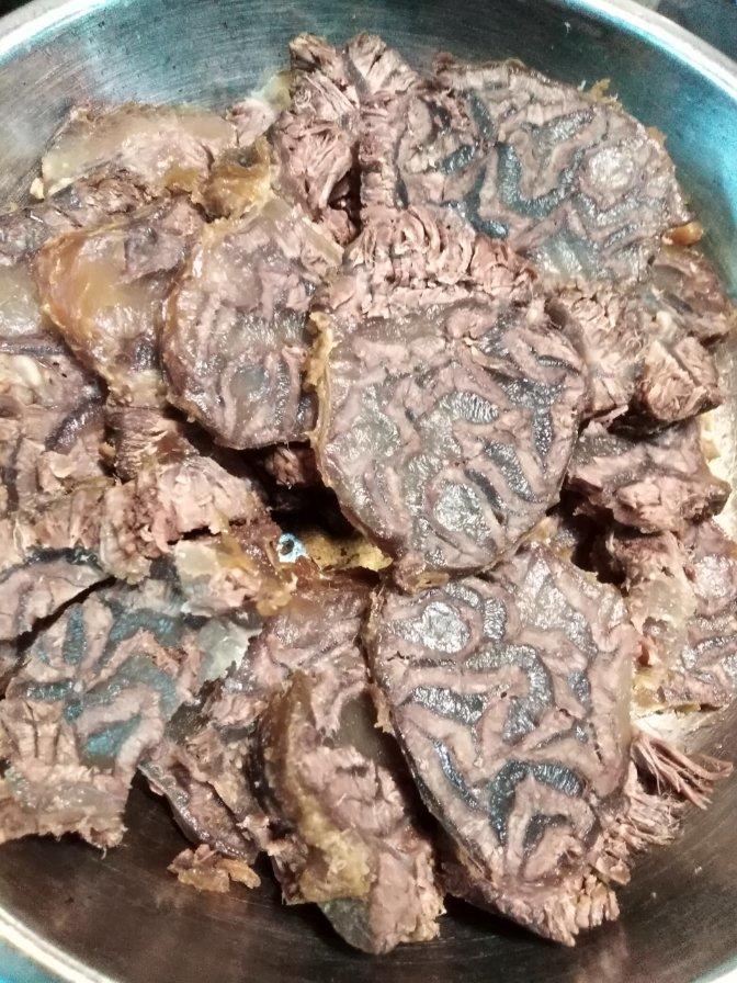 卤牛腱子