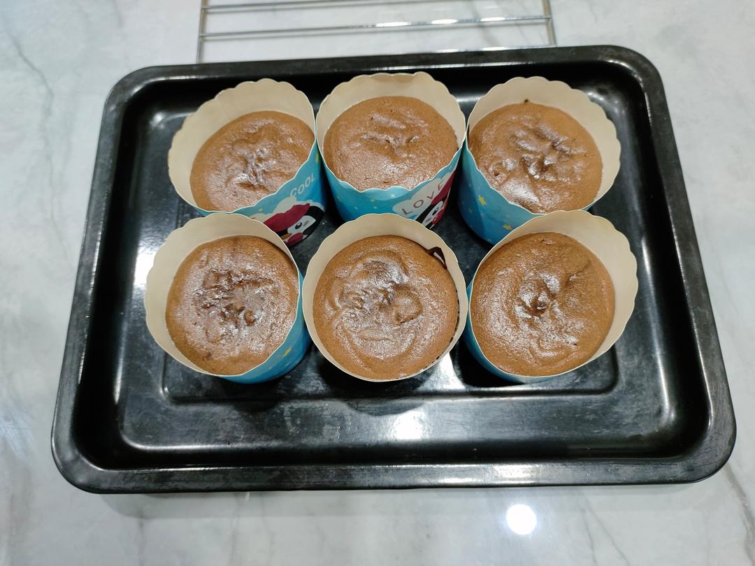 巧克力熔岩蛋糕