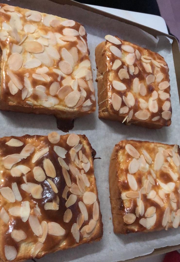 闭着眼都能学会的【岩烧乳酪吐司】