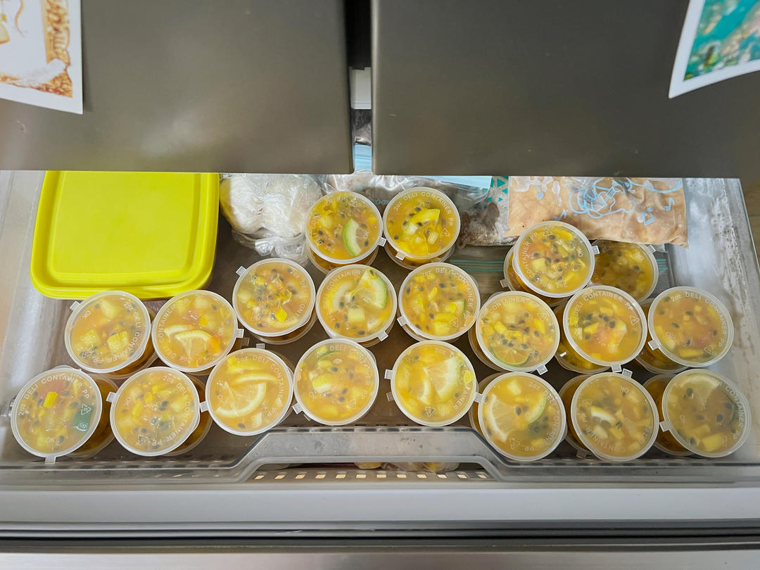 柠檬百香水果茶