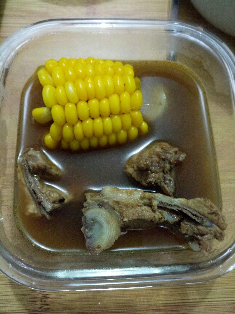 玉米排骨汤